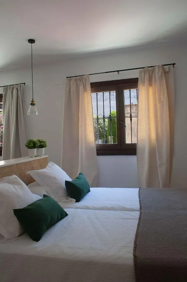 Lägenhet Apartamentos Tres Llaves Palacio De Vela De Los Cobos Úbeda