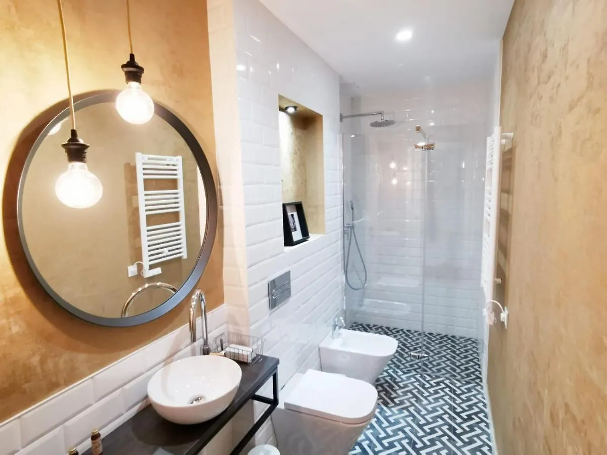 Apartamentos Tres Llaves Palacio De Vela De Los Cobos Úbeda 0*,