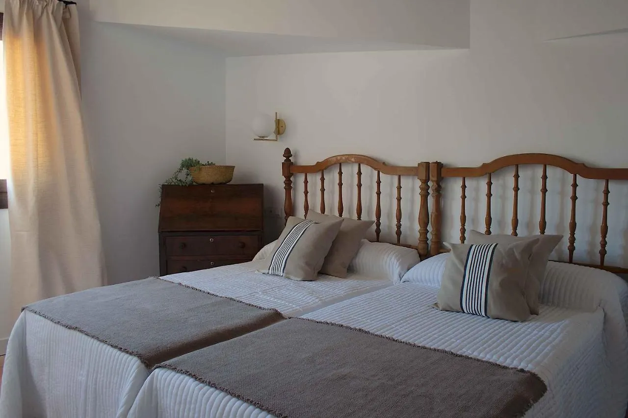 Apartment Apartamentos Tres Llaves Palacio De Vela De Los Cobos Ubeda  Spain